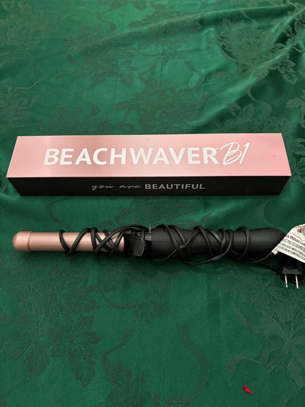 Pink & Black Curling Wand - Beach Waver